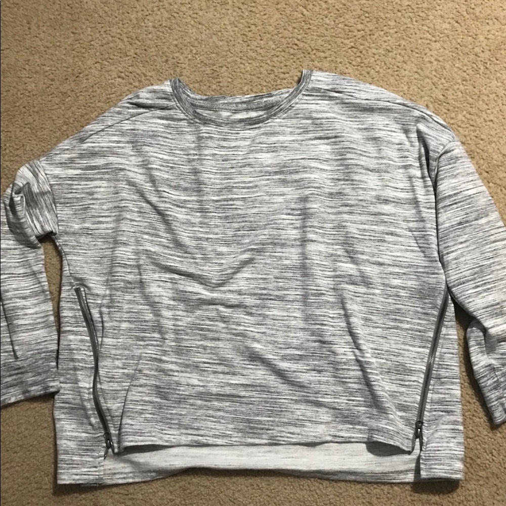 Women’s Long Sleeve Top